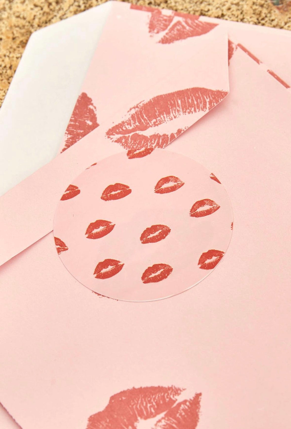 Stickers | Per 12 stuks | kusjes | 4CM